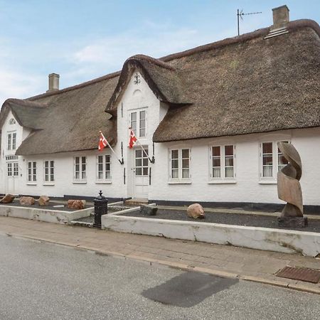 Stunning Home In Hojer With Wifi 外观 照片