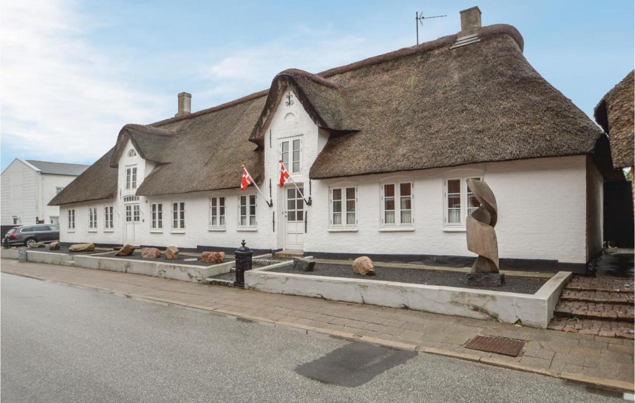 Stunning Home In Hojer With Wifi 外观 照片